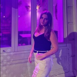 Meet your Posher, Carissa